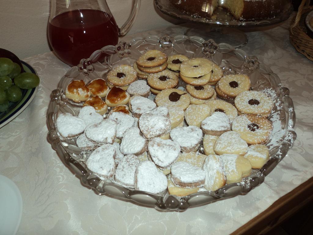 Bed & Breakfast Giardini Di Corte Toscolano-Maderno Exterior foto