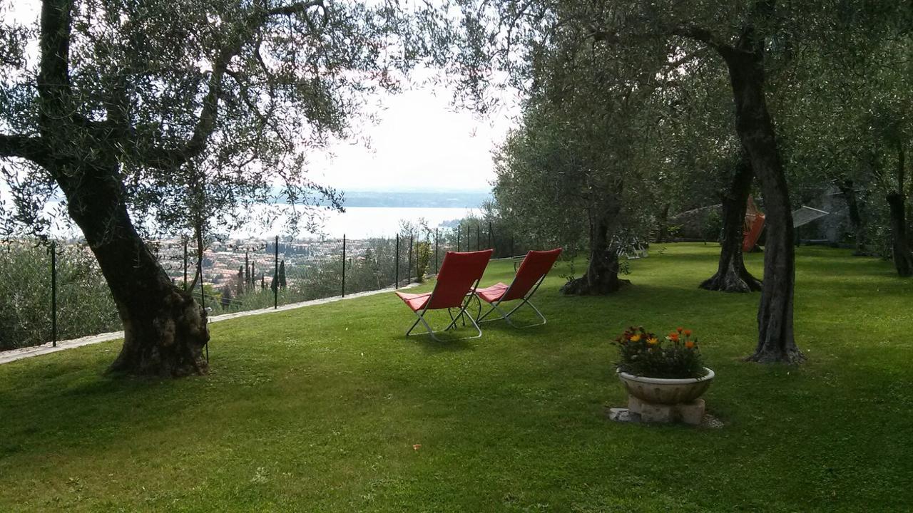 Bed & Breakfast Giardini Di Corte Toscolano-Maderno Exterior foto